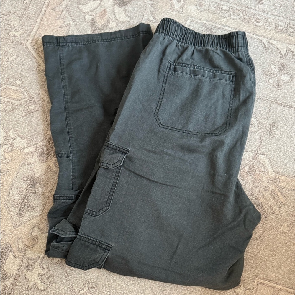 women’s washed black cargo pants
